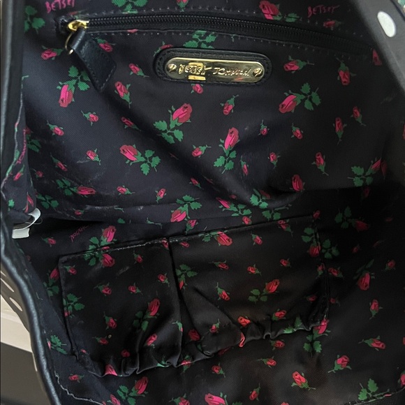 Betsey Johnson Black & White Polka Dot Shoulder Bag with Bow - Picture 9 of 9